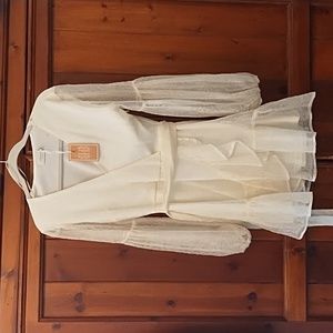 Champagne & Strawberry cream lace mini with partial tags, size M